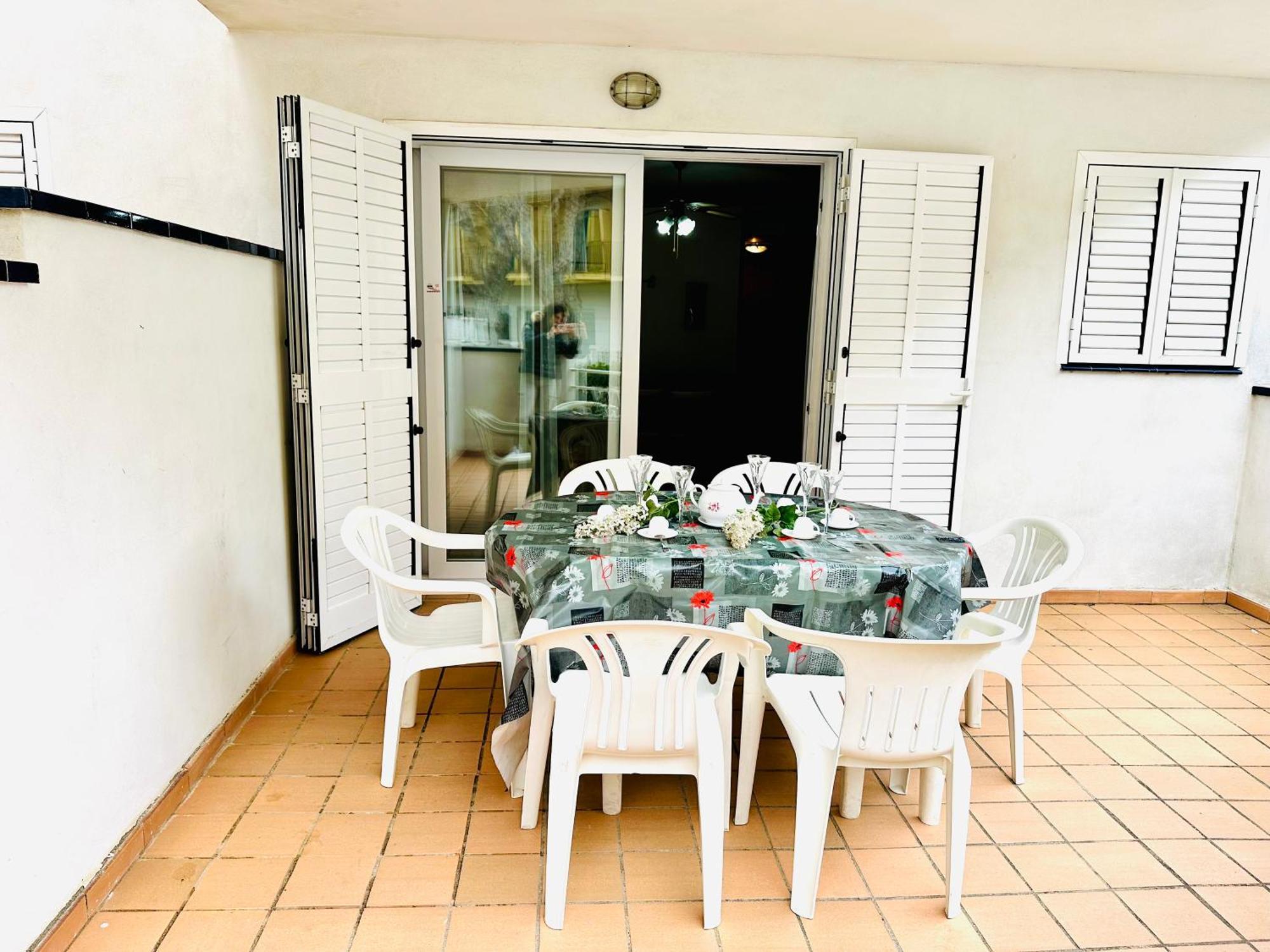 Global Immo 3278 Platja Apartment Roses Luaran gambar